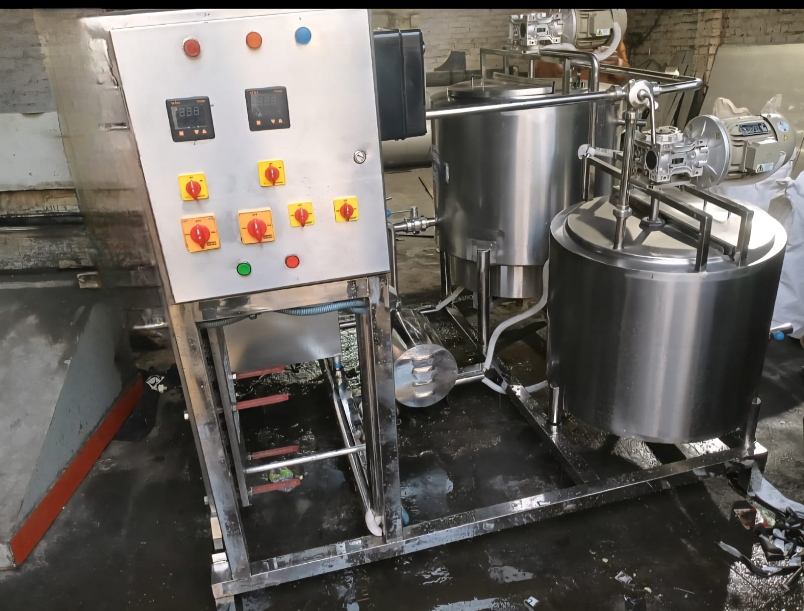 200 LPB  Ice Cream Batch Pasteurizer
